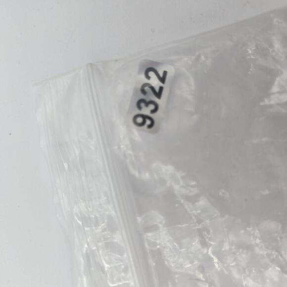 Lia Keys Top Womens Medium Black Cream Tank Silk Sequin New York Cowl Blouse - Picture 11 of 11